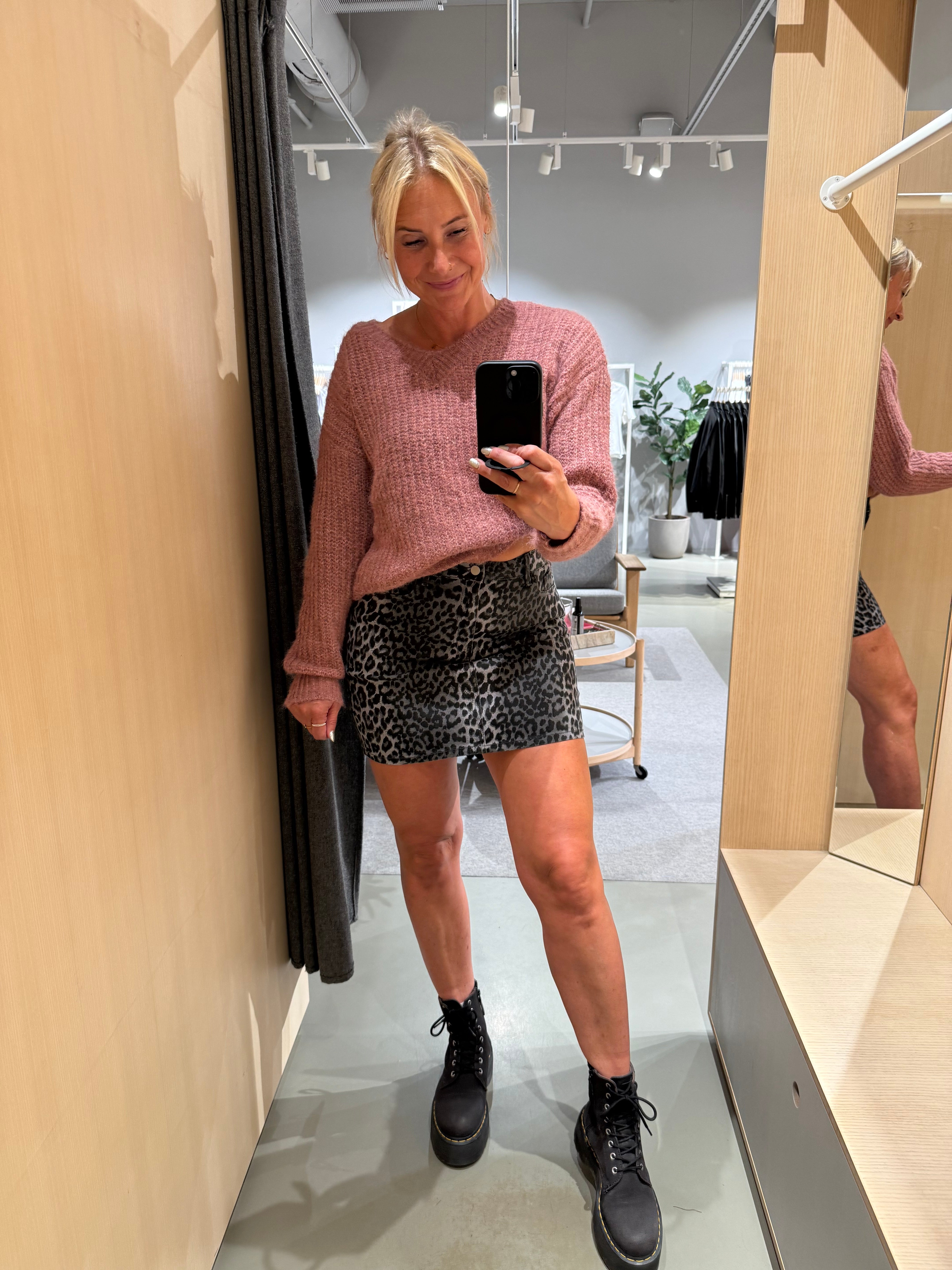 VICHIA Short Skirt - Medium Grey Denim